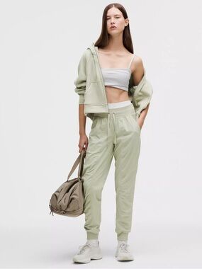 Lululemon Cargo Studio Pant Joggers